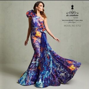 FORMAL EMBELLISHED GOWN